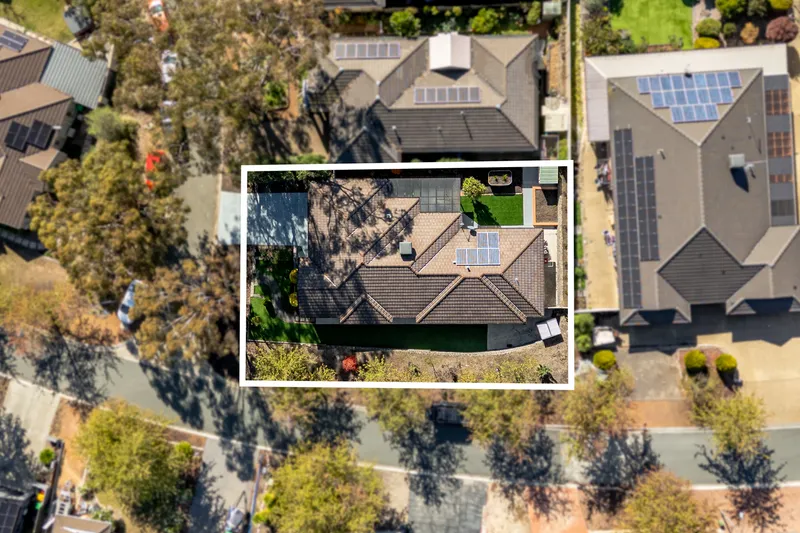 2 Silvan Lane, photo 3 of 12
