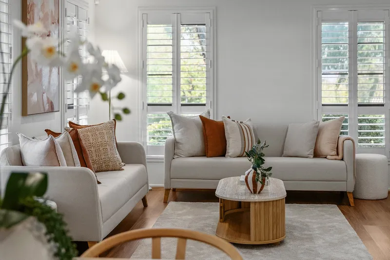 2 Silvan Lane, photo 4 of 12