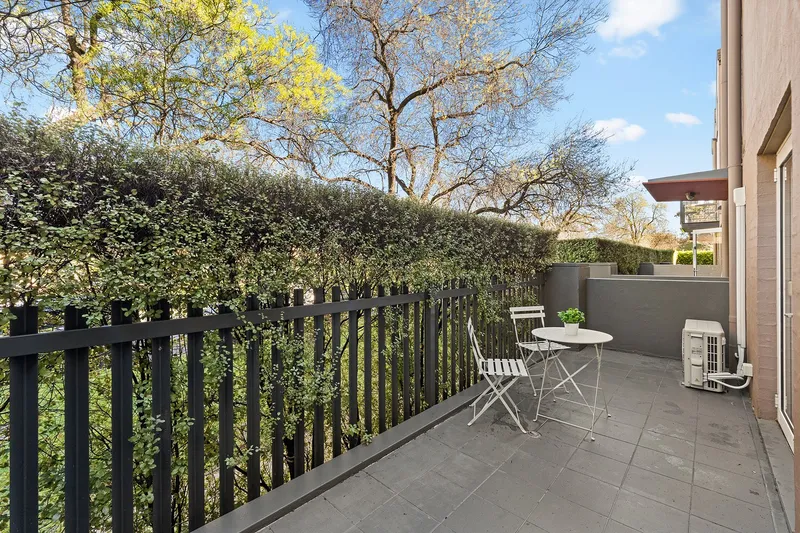 18/20 Macpherson Street, photo 4 of 12