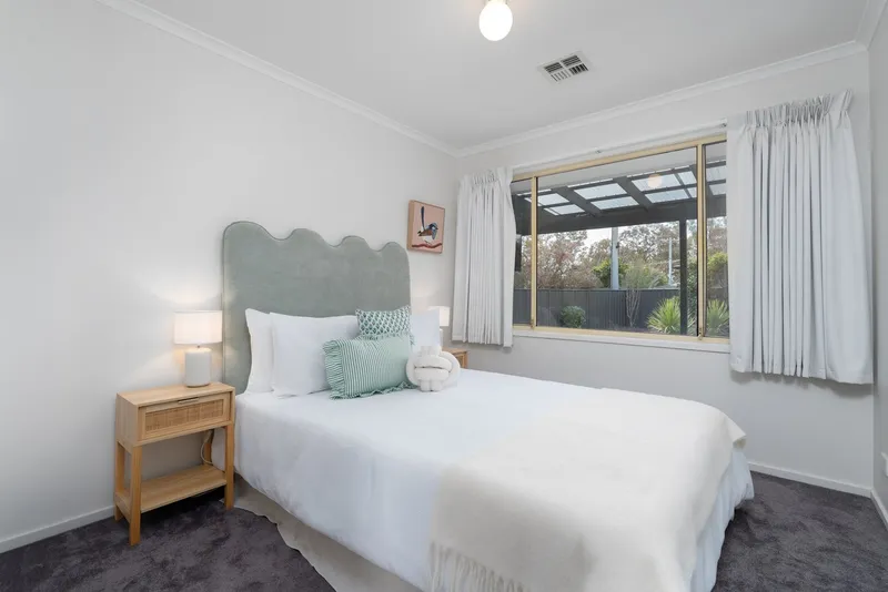 24 Mimosa Close, photo 12 of 12