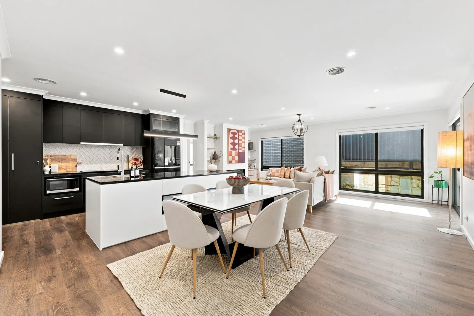6 Kaylock Street, photo 2 of 12