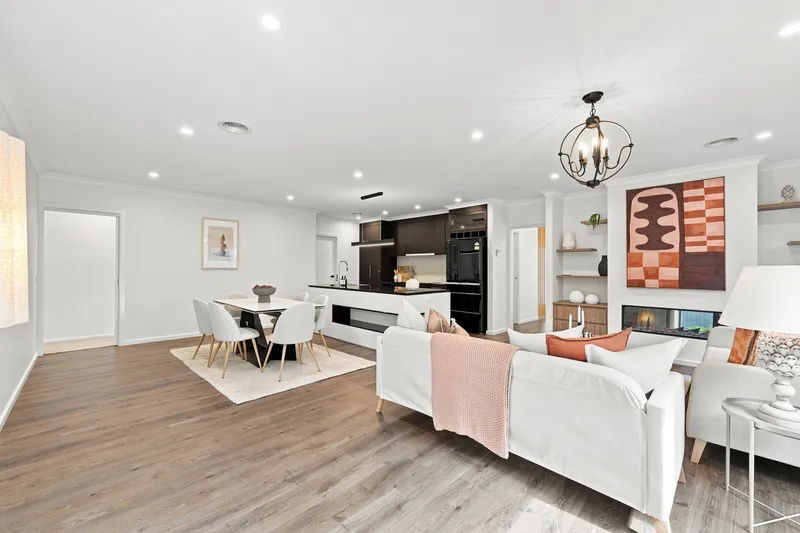 6 Kaylock Street, photo 11 of 12