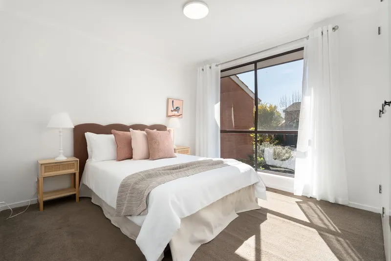 46 Dexter Street, photo 3 of 12