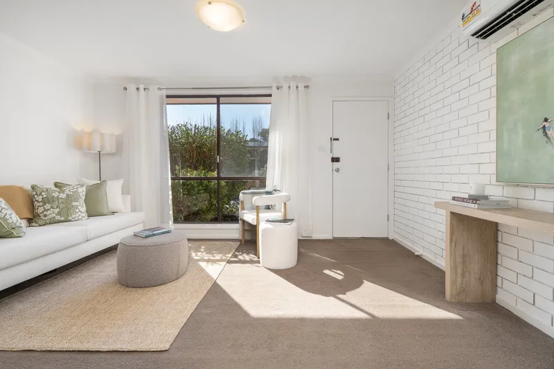 46 Dexter Street, photo 7 of 12