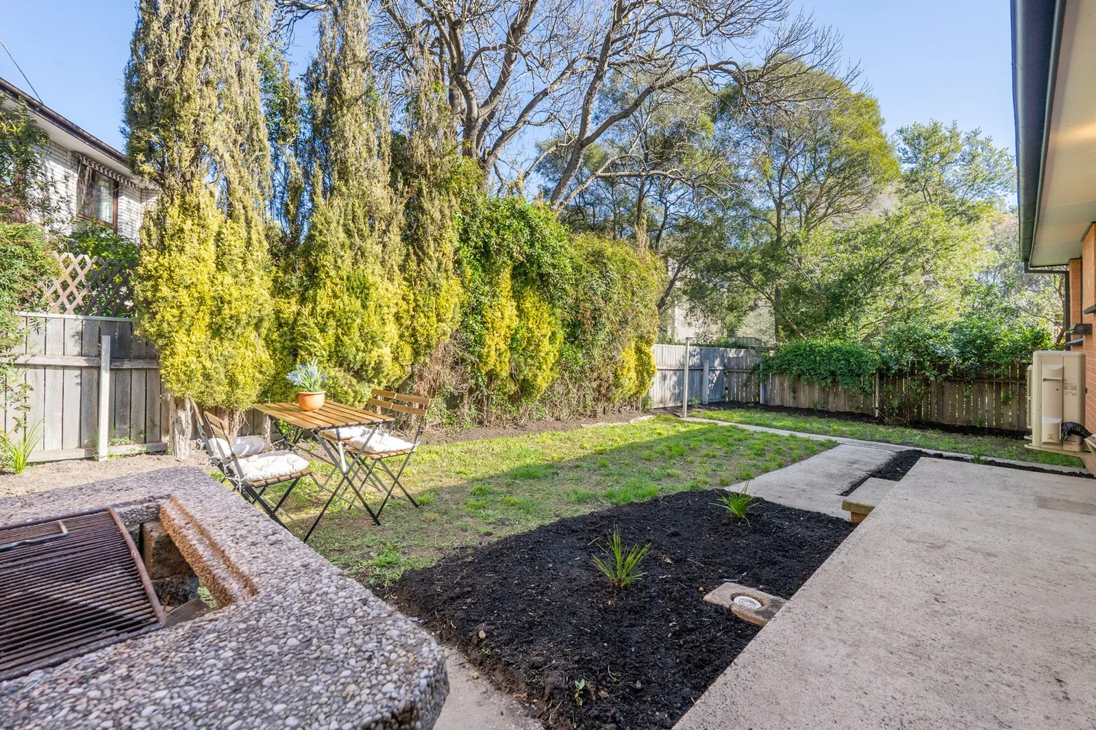 46 Dexter Street, photo 10 of 12