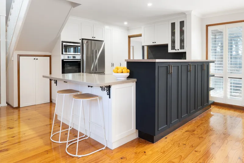 1 Rushbrook Circuit, photo 7 of 12