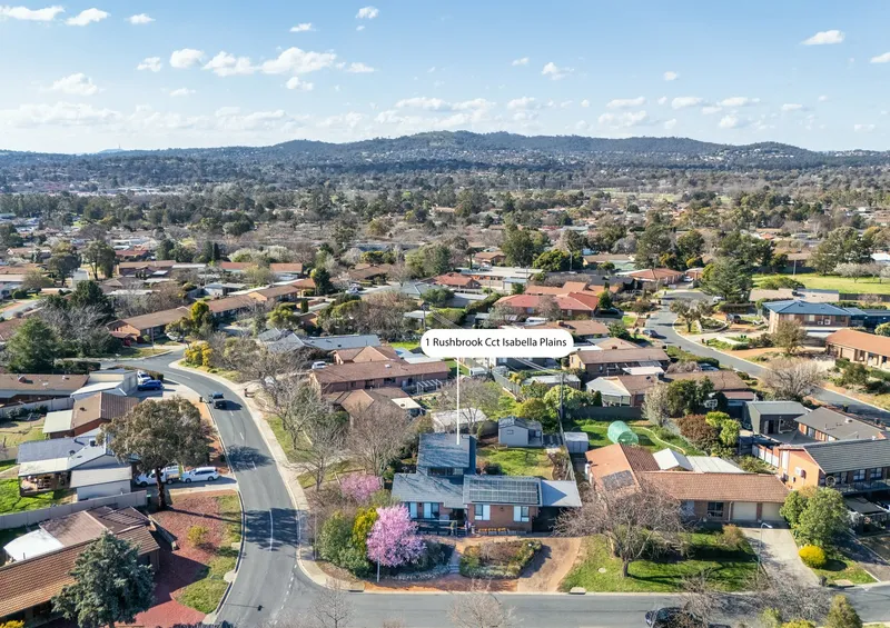 1 Rushbrook Circuit, photo 8 of 12