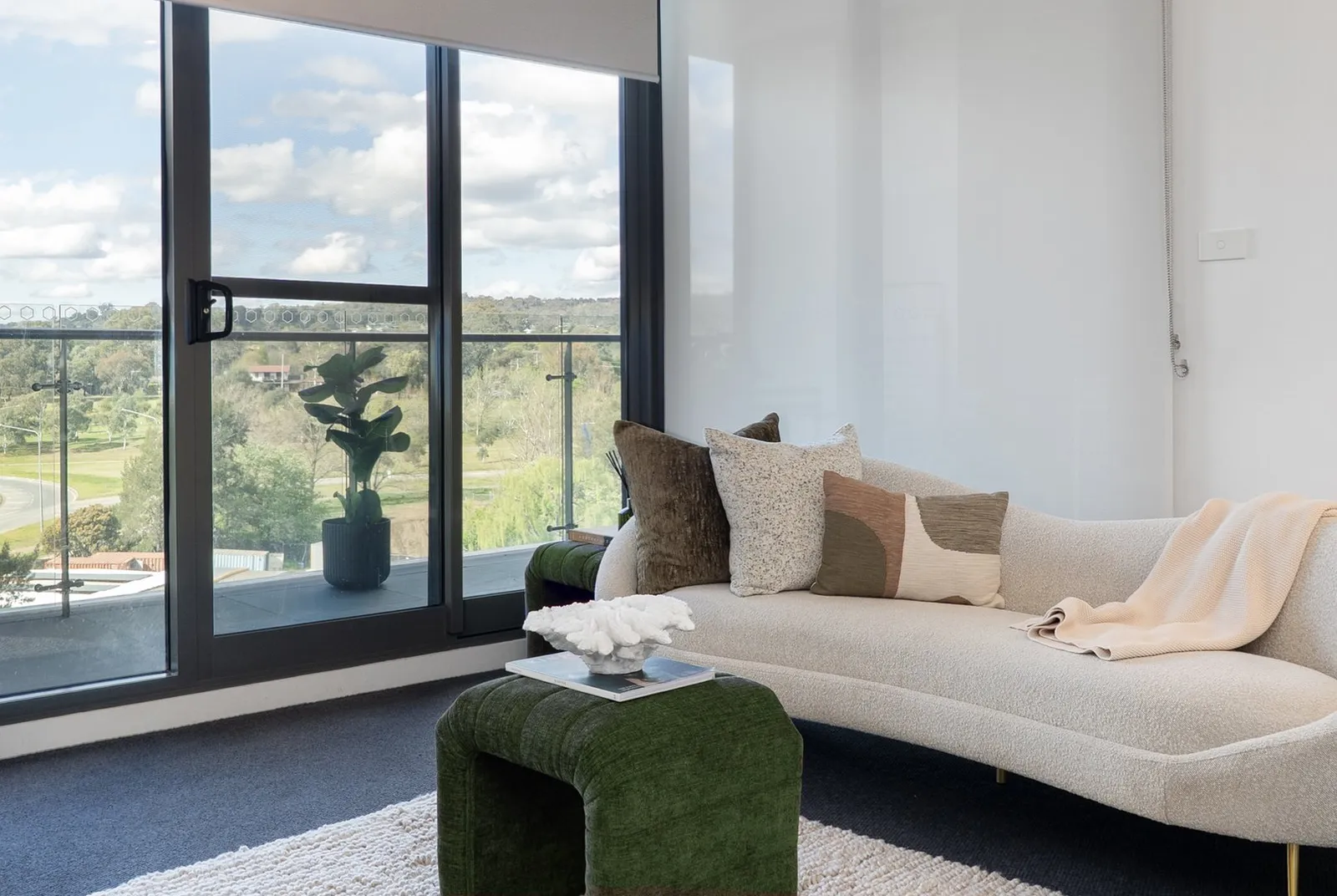 154/15 Irving Street, photo 10 of 12