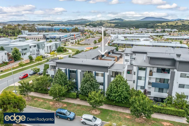 19/60 John Gorton Drive, photo 4 of 12