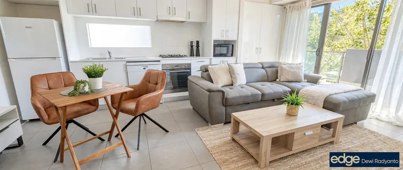 19/60 John Gorton Drive, photo 9 of 12