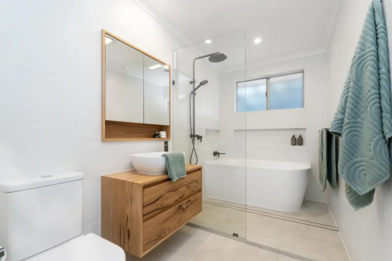 69 Maxworthy Street, photo 4 of 12
