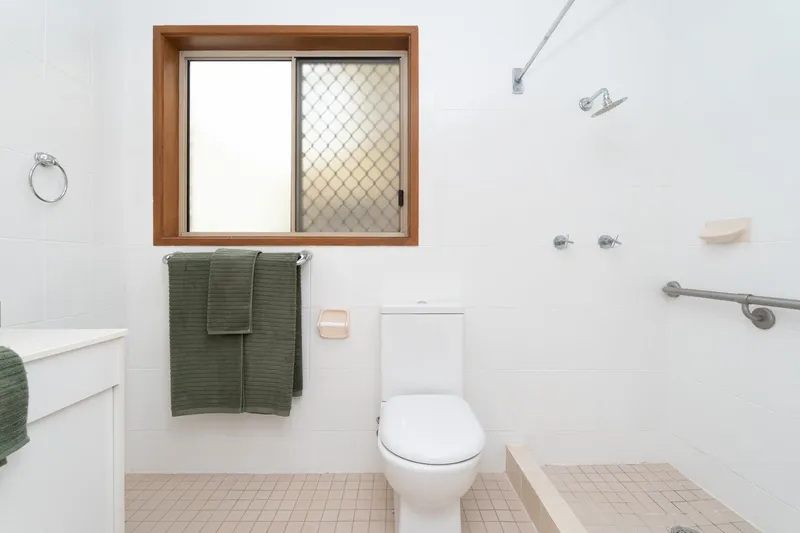 34 Scratchley Place, photo 11 of 12