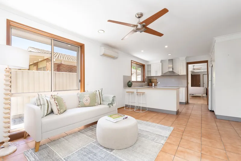 34 Scratchley Place, photo 7 of 12